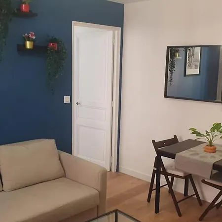 Palais De Justice Daire *